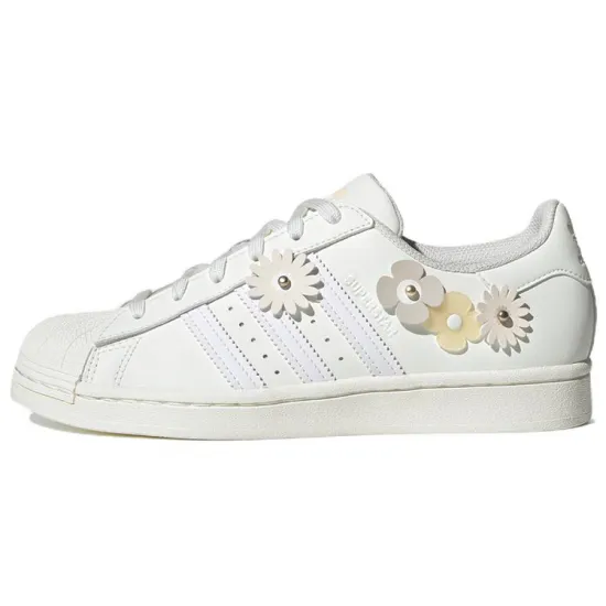 Adidas Originals Superstar Series Skateboarding Shoes Women's Low-top White