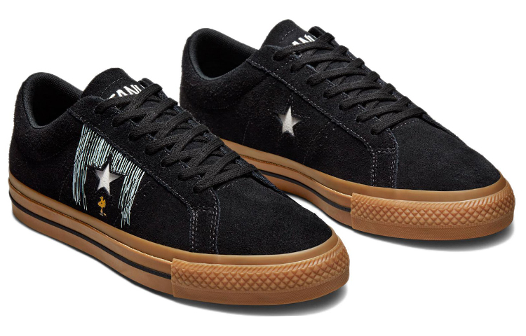 Peanuts x Converse One Star