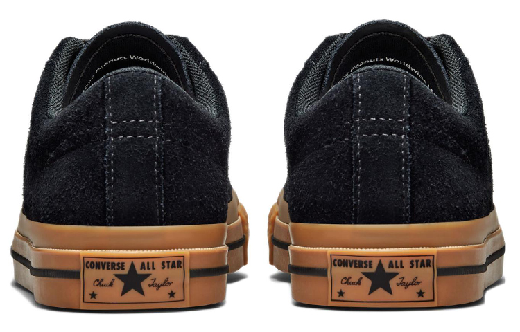 Peanuts x Converse One Star