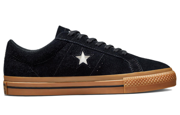 Peanuts x Converse One Star