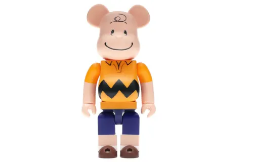 BE@RBRICK Peanuts Snoopy Peanuts Charlie Brown Charlie Brown second generation trendy doll