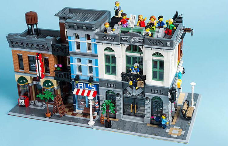 Игрушка LEGO icons 2001-5000pcs 10251 (многоцветный) — фото 2