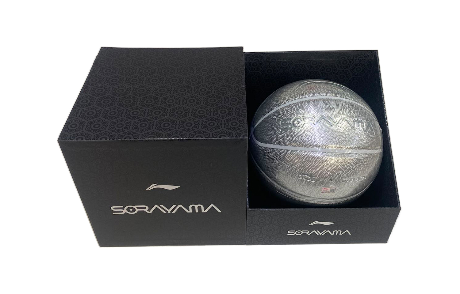Li Ning x HajimeSorayama Pu Basketball Abrasion Resistant Silver Size 7 Training Unisex