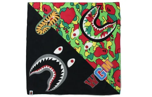 A BATHING APE Sta Camo Shark Bandana