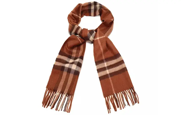 Burberry Sherpa Knit Scarves Unisex