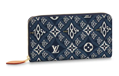LOUIS VUITTON Wallets