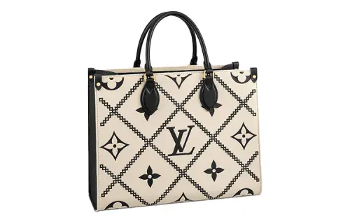 LOUIS VUITTON OnTheGo Mm Cream
