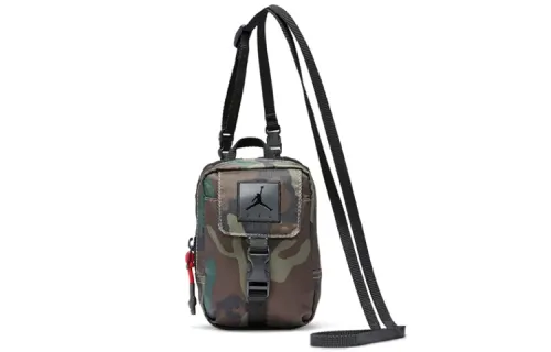 Jordan Polyester Cell Phone Pouch, Shoulder Bag, Crossbody Bag Regular Unisex Army Green