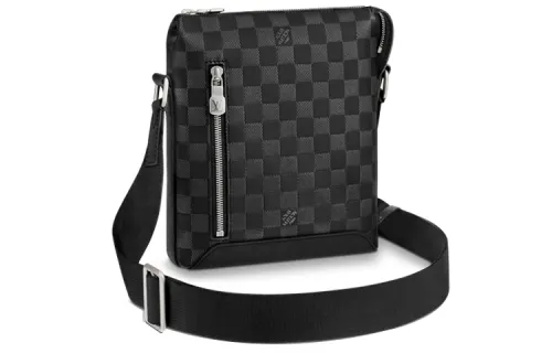 LOUIS VUITTON Discovery Cow Leather Backpack, Messenger Bag, Shoulder Bag Small Men's Black