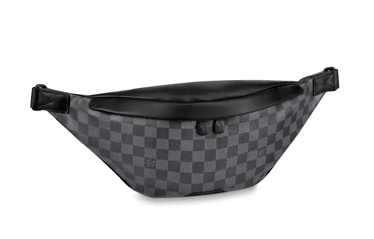 LOUIS VUITTON Discovery Canvas With Leather Fanny Pack Regular Men's Black