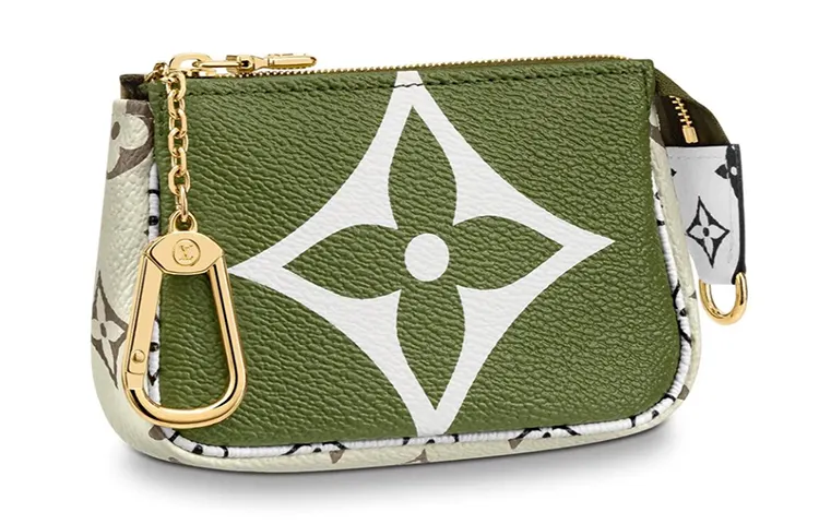 LOUIS VUITTON Mini Pochette Monogram Giant Khaki Green/Beige