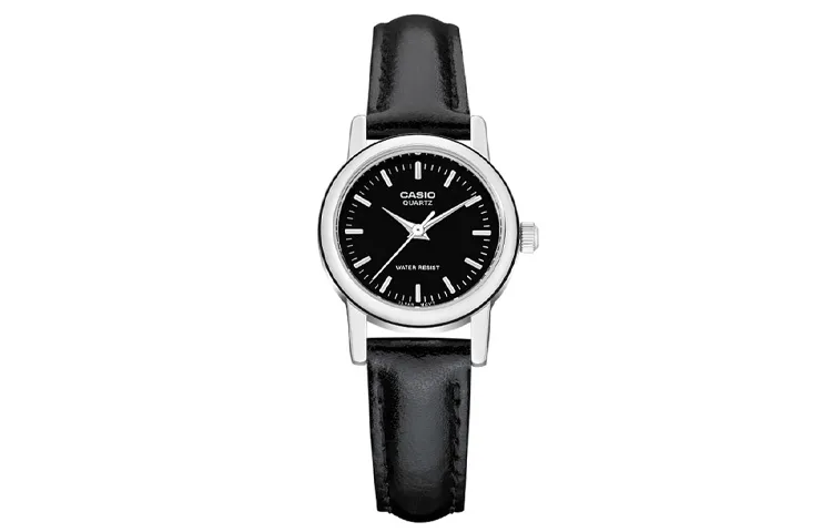 CASIO Women's Standard Series Black Watch LTP-1095E-1A