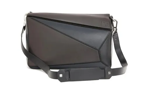 LOEWE Puzzle Crossbody Bags