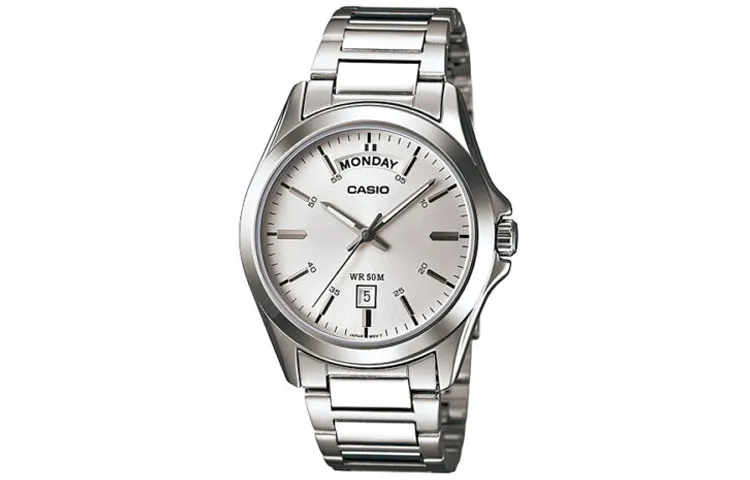 CASIO Men Standard Series Silver Watch MTP-1370D-7A1