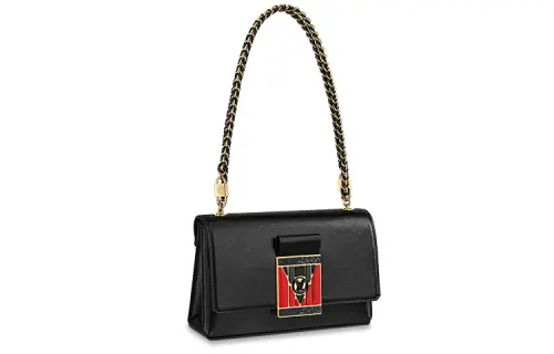 LOUIS VUITTON Shoulder Bags
