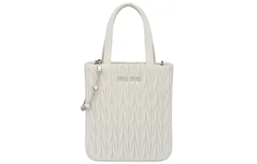 MIU MIU Matelassé Soft Sheepskin Tote Bag, Shopping Bag, One Shoulder Handbag, Crossbody Bag Women's White