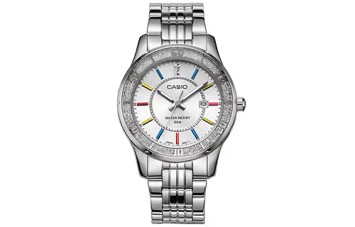 CASIO Women's Standard Series White Watch LTP-1358D-7A