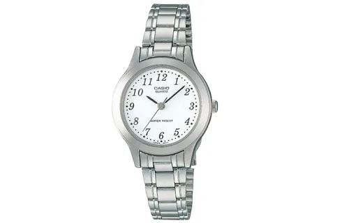 CASIO Women's Standard Series White Watch LTP-1128A-7B