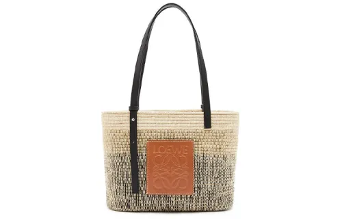 LOEWE Basket Shoulder Bags