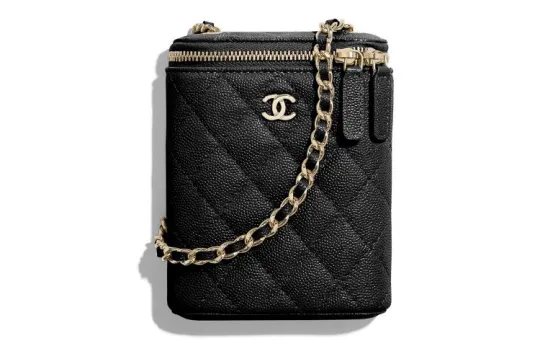 CHANEL Cow Leather Material Gold Metal Cell Phone Pouch, Shoulder Bag, Crossbody Bag Regular Women's Black