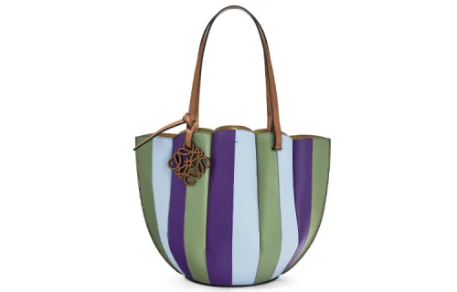 LOEWE Shoulder Bags