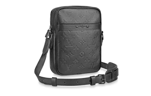 LOUIS VUITTON Danube Crossbody Bags