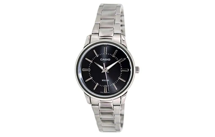 CASIO Women's Standard Series Black Watch LTP-1303D-1A