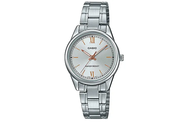 CASIO Women's Standard Series Silver Watch LTP-V005D-7B2