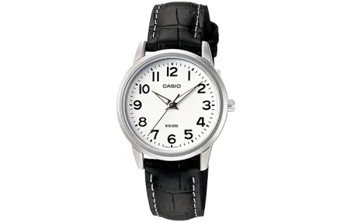 CASIO Women's Standard Series White Watch LTP-1303L-7BV