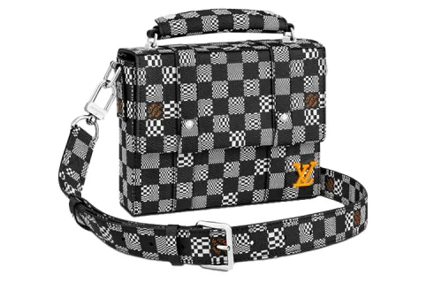 LOUIS VUITTON Flap Soft Trunk Messenger Black/White