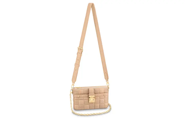 LOUIS VUITTON Pochette Troca Damier Quilt Cashmere Beige