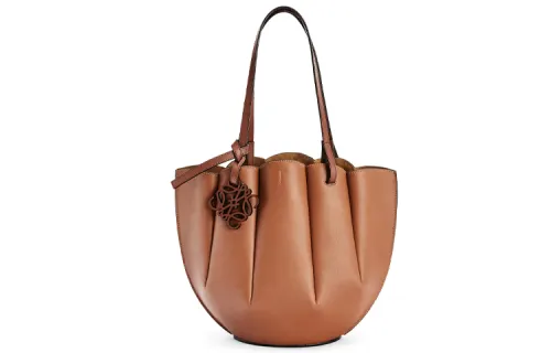 LOEWE Shoulder Bags