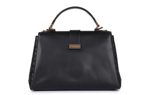 Bottega Veneta Classic Cow Leather Handbag, Shoulder Bag Regular Women's Black