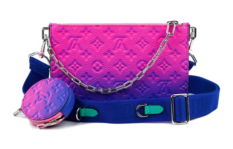 LOUIS VUITTON Trio Pouch Taurillon Illusion Blue/Pink