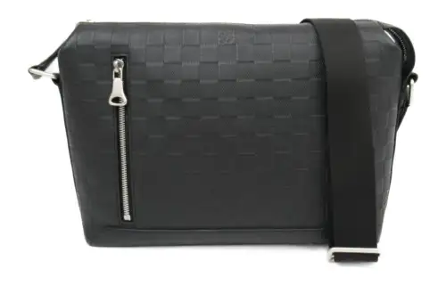 LOUIS VUITTON Discovery Crossbody Bags