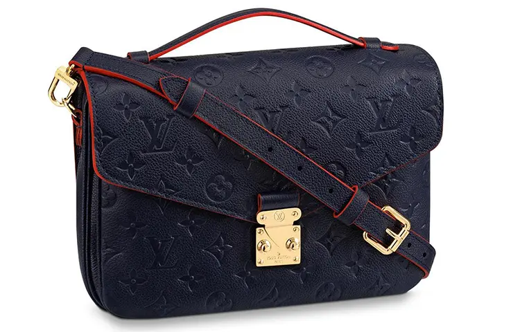 LOUIS VUITTON Pochette Metis Handbags