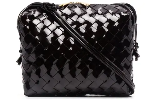Bottega Veneta Calfskin Shoulder Bag, Crossbody Bag Unisex Black