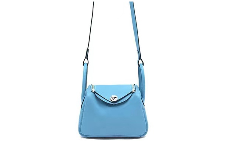 HERMES Hermès Lindy Mini 19 silver buckle calfskin hand-held crossbody bag mini women's P3 Bleu du Nord northern blue