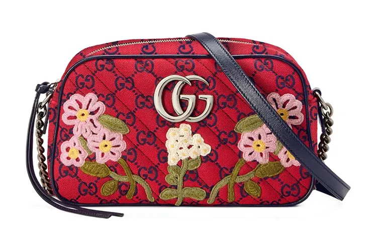 GUCCI Marmont Crossbody Bags
