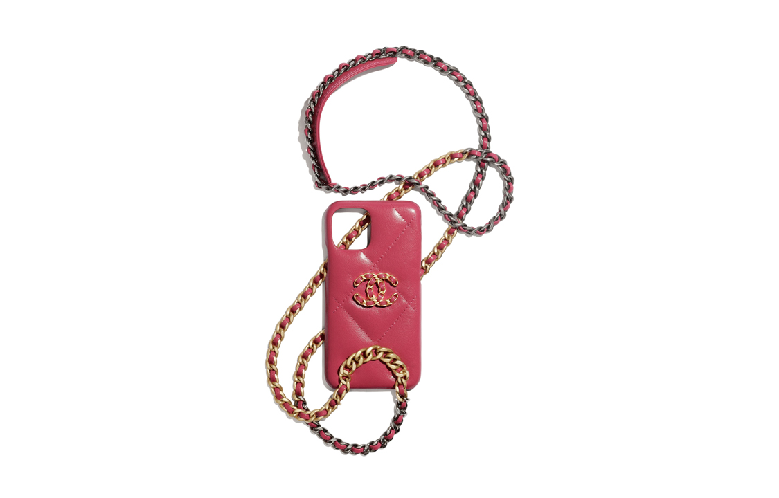 CHANEL Shiny Sheepskin & Metal IPhone 11 Pro Chain Cell Phone Pouch, Crossbody Bag Women's Pink