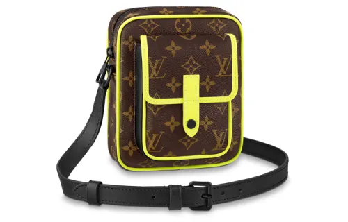 LOUIS VUITTON Christopher Wearable Wallet Florescent Yellow