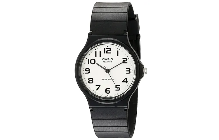 CASIO Women's YOUTH 36mm White Watch MQ-24-7B2