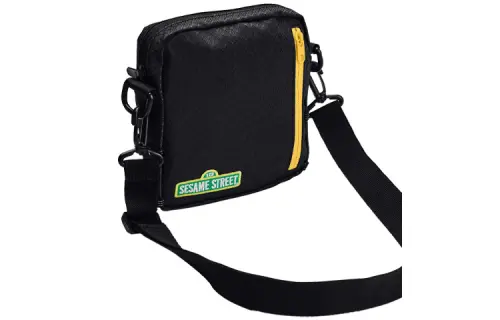 Under Armour Polyester One Shoulder Handbag, Crossbody Bag Regular Unisex Black