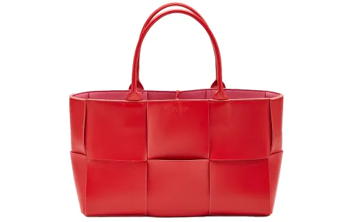 Bottega Veneta Sheepskin Handbag Regular Women's Nail Polish Red