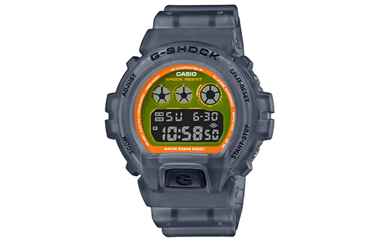 CASIO Men G-SQUAD Series Green Watch DW-6900LS-1PR