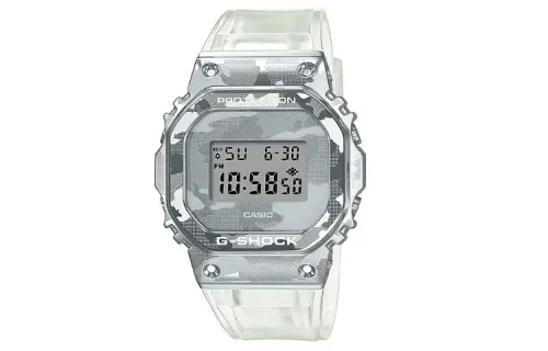 CASIO G Shock GM5600SCM 1