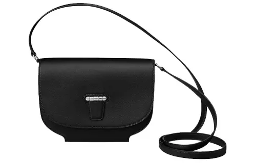 HERMES Convoyeur Shoulder Bags