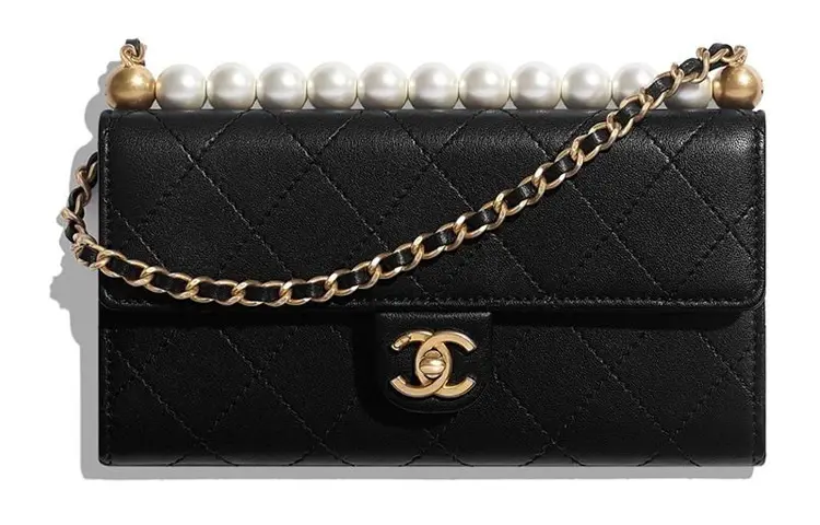 CHANEL Lambskin Shoulder Bag, Crossbody Bag Women's Black