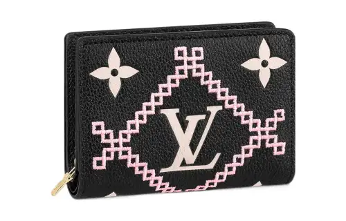 LOUIS VUITTON Cléa Wallet Black