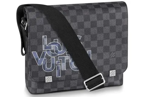 LOUIS VUITTON District Messenger Pm Damier Graphite